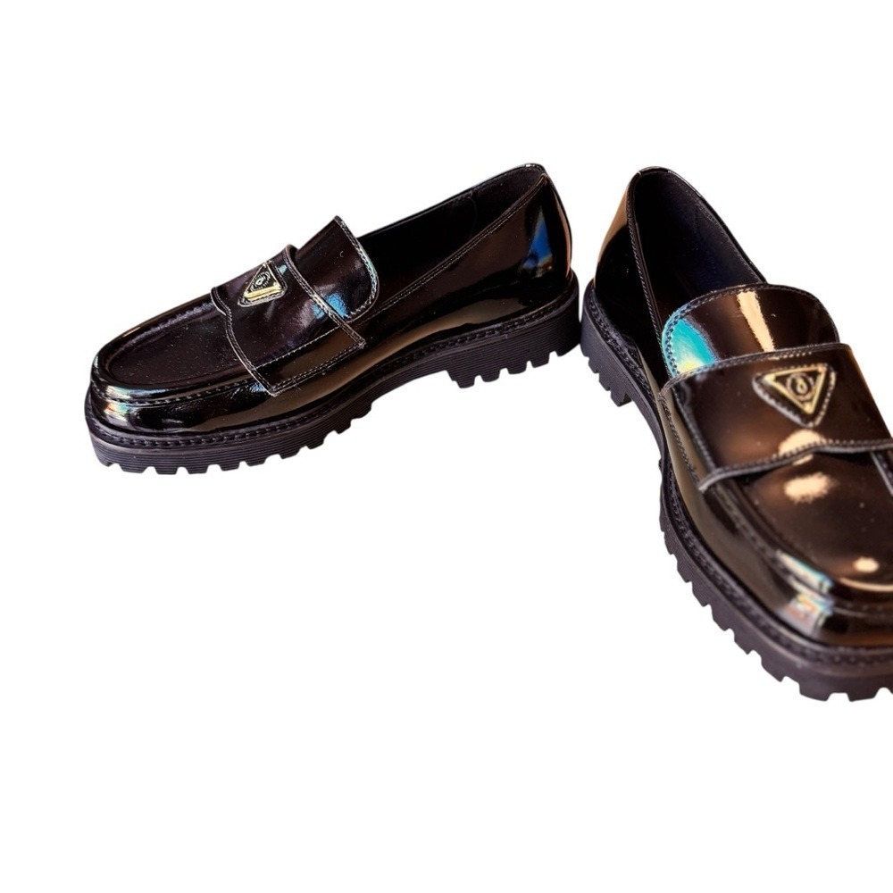 NoSkin Lulie Black Patent Lug Sole Loafers EU 38 US 7.5 New Without Box Chic - Picture 6 of 15